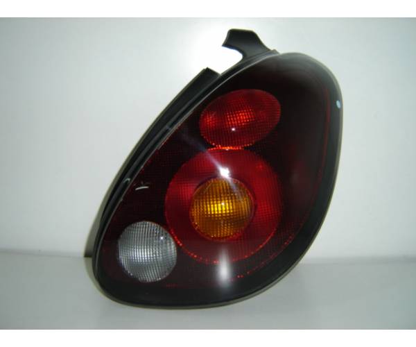 PILOTO TRASERO DERECHO Fiat Marea...