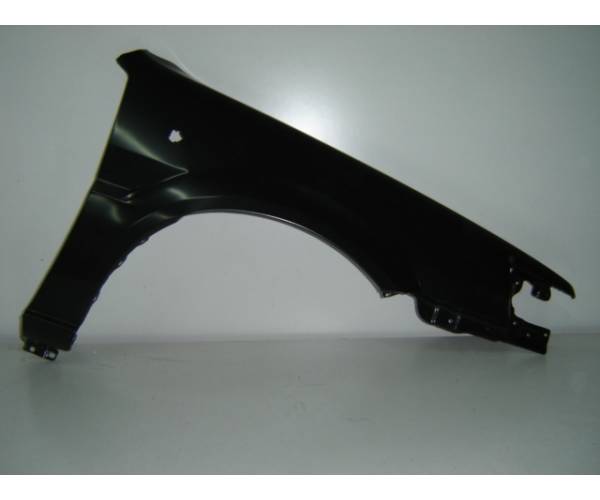 ALETA DELANTERO DERECHO Nissan Sunny...