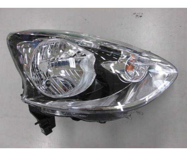 FARO DERECHO ELECT I/NEGRO Nissan...